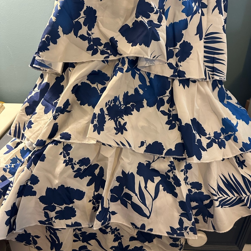 Talia Style Maxi Floral Blue and Cream Dress medium - Picture 6 of 10